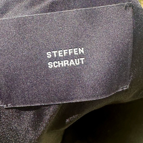 100% Polyester - Picture 9 of 10